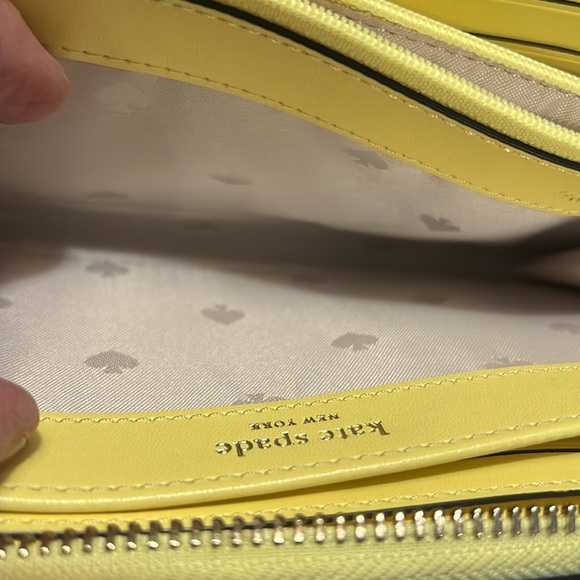 Kate Spade New York Yellow Staci pebbled leather large Continental wallet - Picture 4 of 9